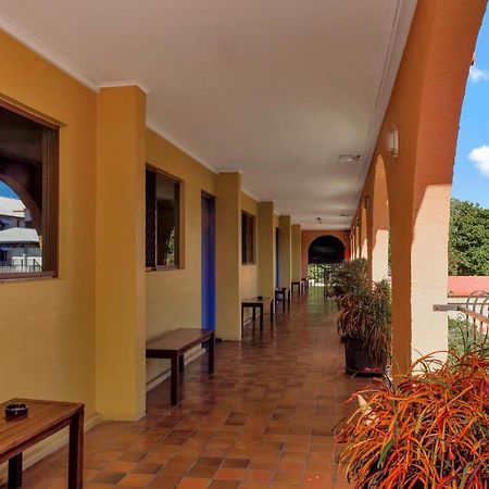 Adobe Motel Cairns Extérieur photo
