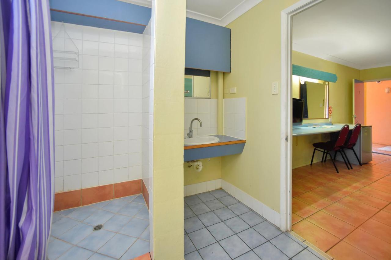 Adobe Motel Cairns Extérieur photo