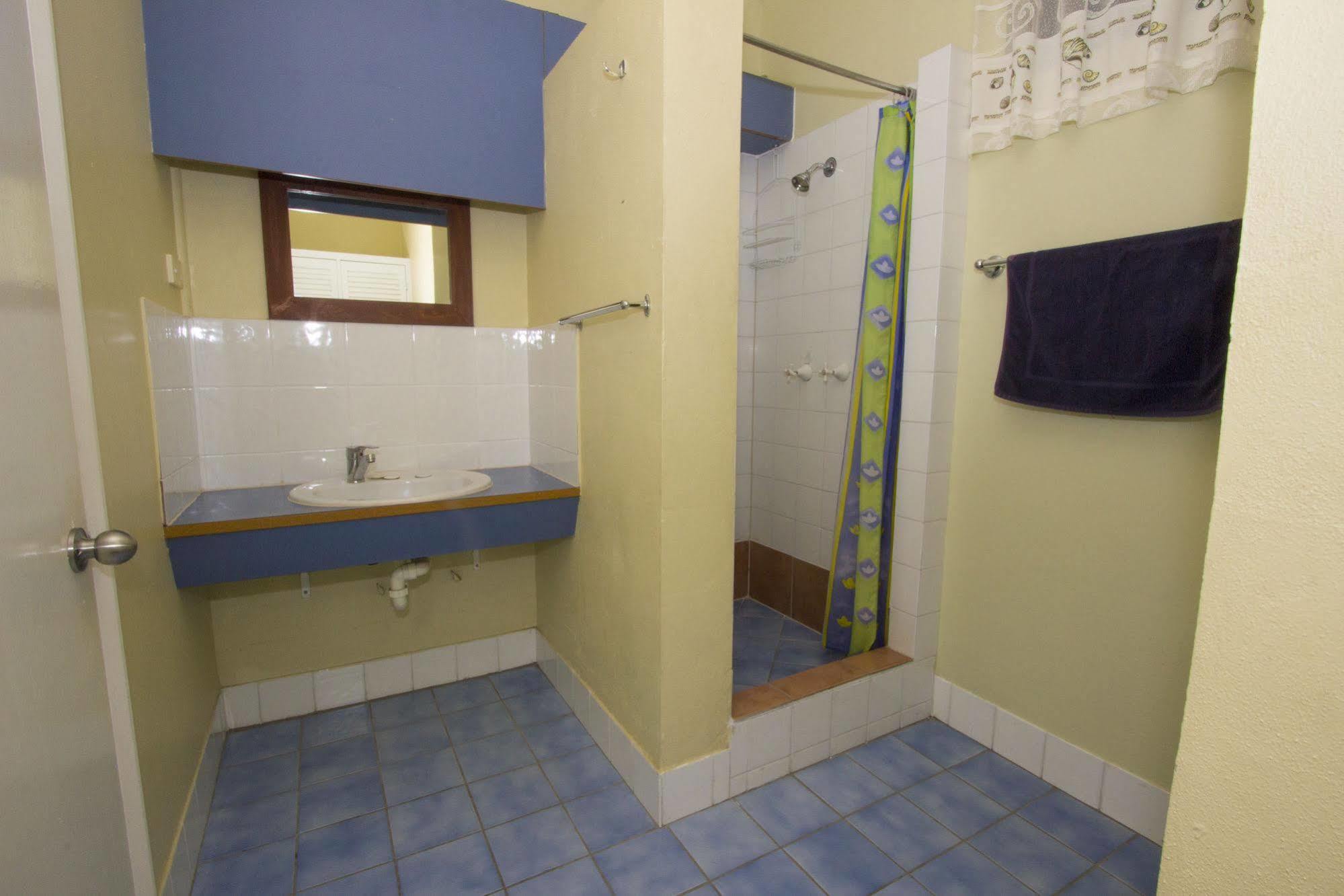 Adobe Motel Cairns Extérieur photo
